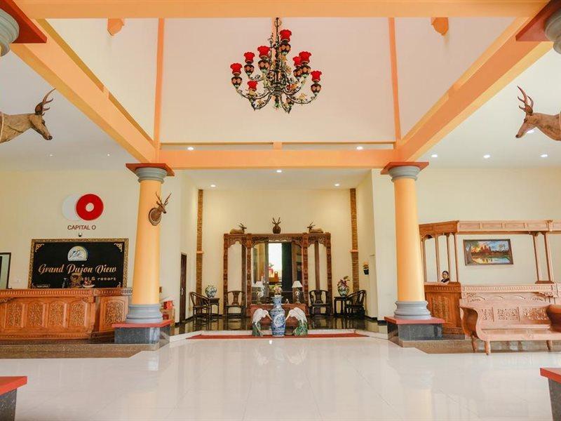 Capital O 892 Grand Pujon View Hotel And Resort Batu  Esterno foto
