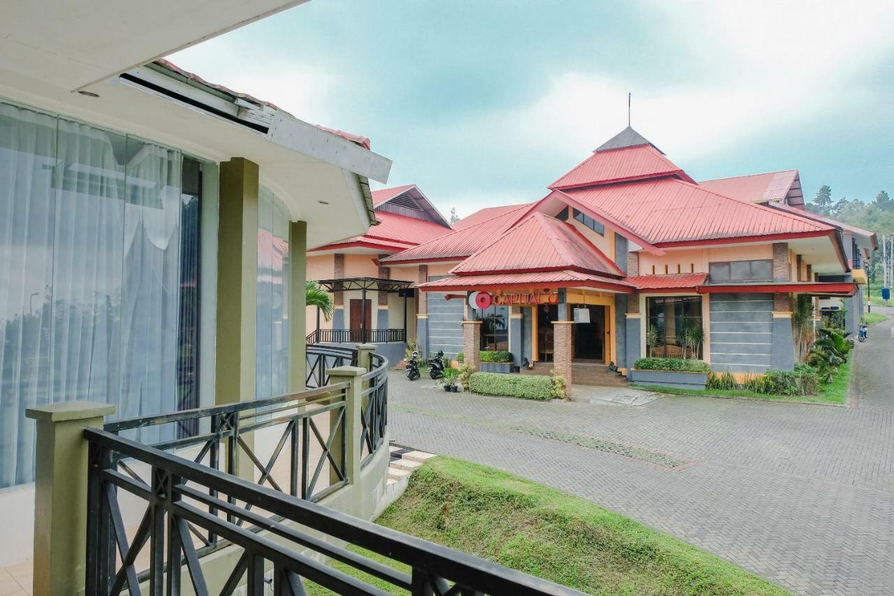 Capital O 892 Grand Pujon View Hotel And Resort Batu  Esterno foto