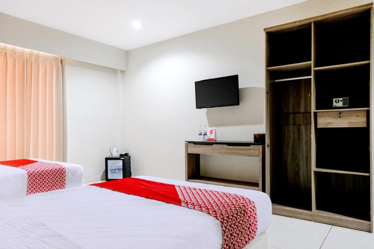 Capital O 892 Grand Pujon View Hotel And Resort Batu  Esterno foto
