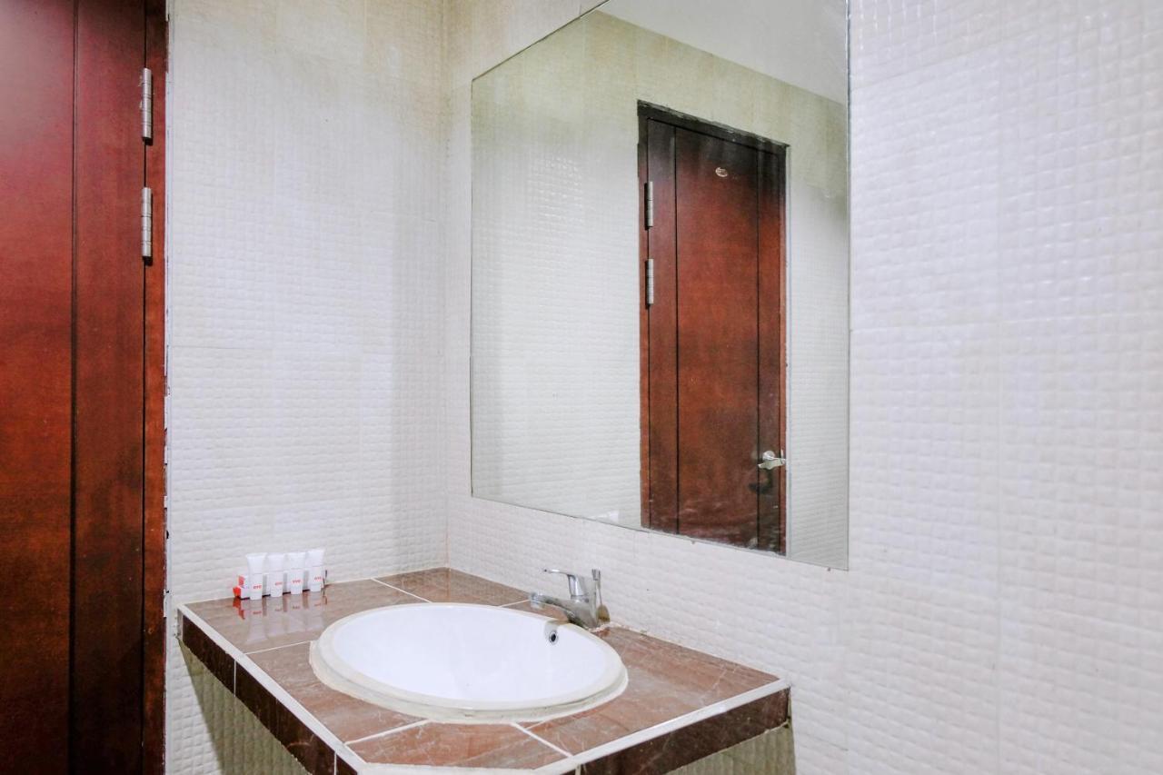 Capital O 892 Grand Pujon View Hotel And Resort Batu  Esterno foto