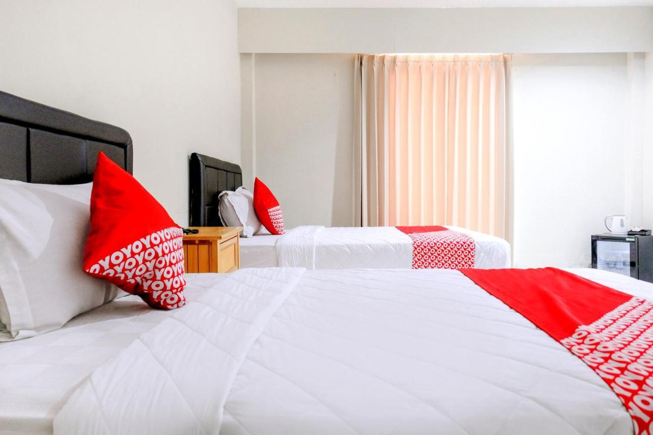 Capital O 892 Grand Pujon View Hotel And Resort Batu  Esterno foto