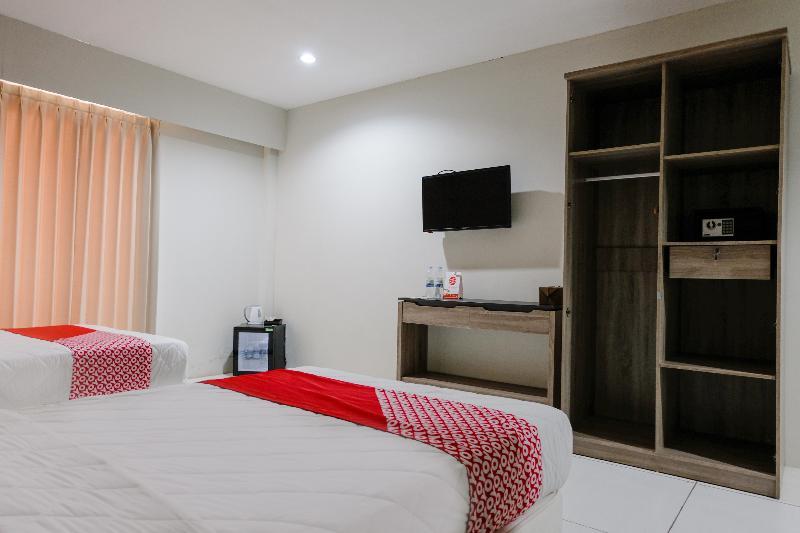 Capital O 892 Grand Pujon View Hotel And Resort Batu  Esterno foto